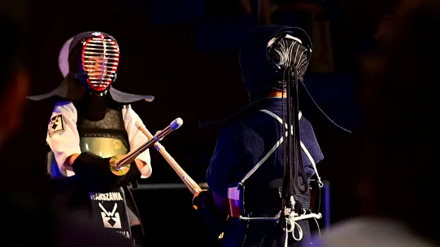 Zawodnicy kendo w zbrojach bogu
